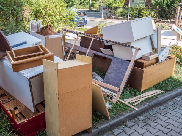 Best Construction Debris Removal  in Campbell, FL