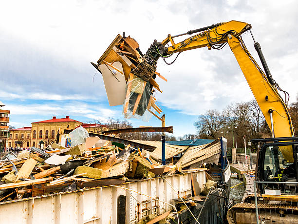 Best Commercial Junk Removal  in Campbell, FL